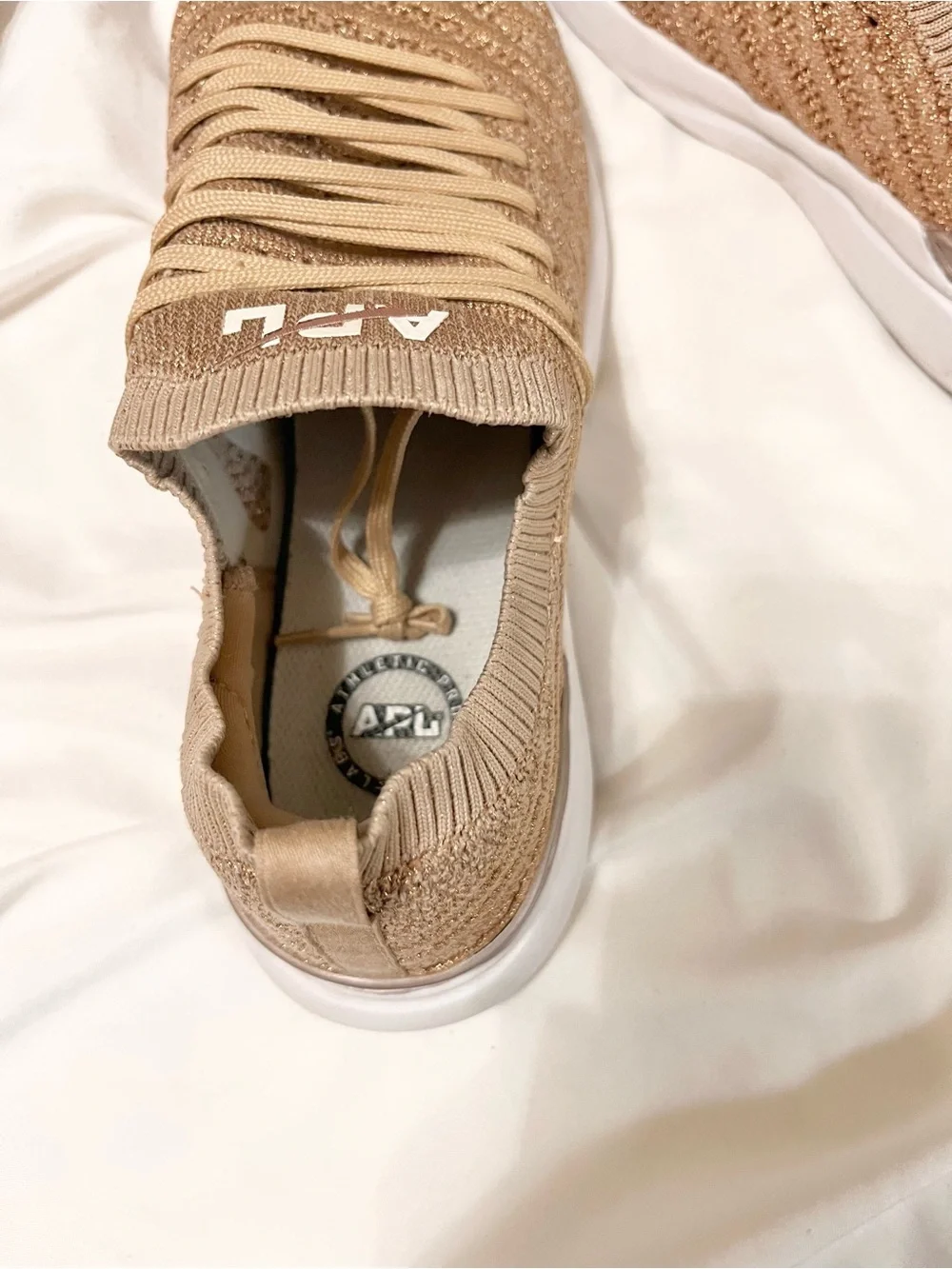 ATHLETIC PROPULSION LABS | ROSE GOLD TECHLOOM WAVE SNEAKERS SIZE 8.5